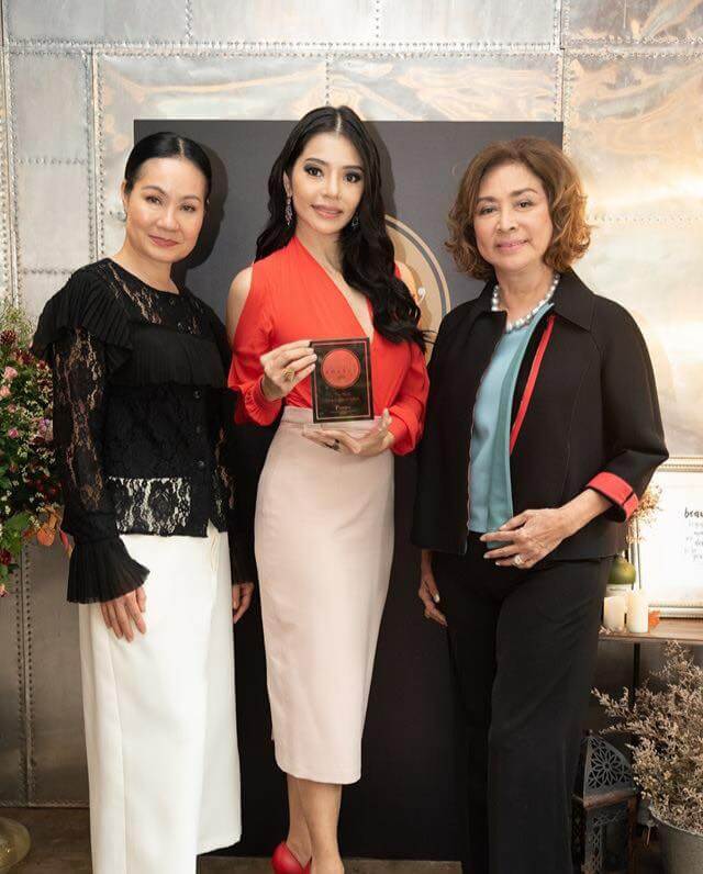 PANIPA team award photograph